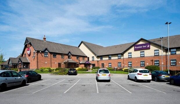 Premier Inn Barnsley Wombwell Exteriör bild
